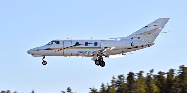 Dassault Falcon 10 (C-FZOP)