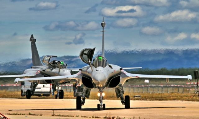 — — - FRENCH AIR FORCE RAFALE