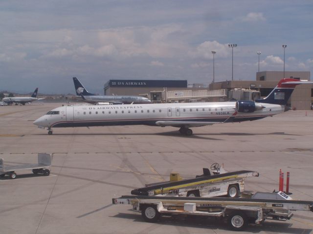 Canadair Regional Jet CRJ-900 (N938LR)