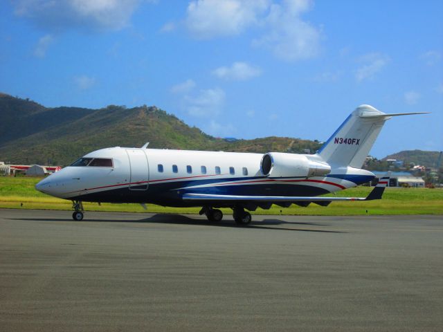 Canadair Challenger (N340FX)