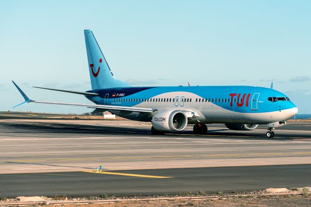 Boeing 737 MAX 8 (D-AMAX)