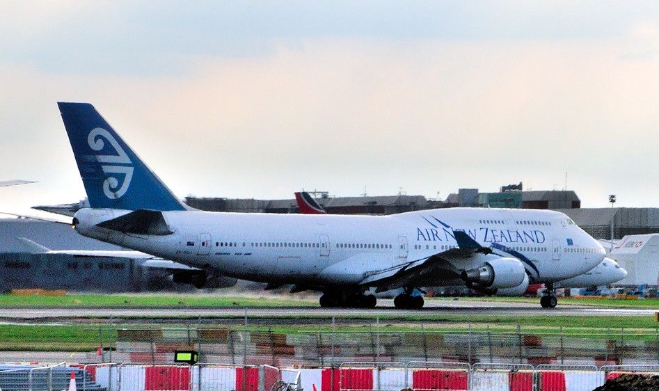 Boeing 747-400 (ZK-SUJ) - 2009 - 01/04/2015 Air Atlanta Icelandic TF-AMN 