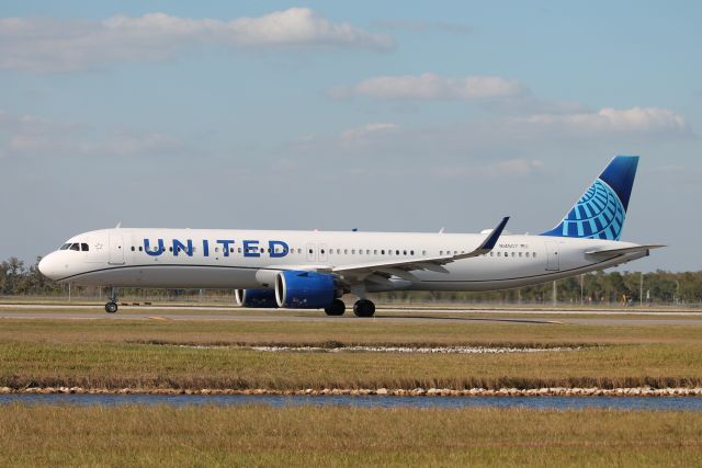 Airbus A321neo (N14507) - UAL1967 RSW-ORD 12/4/24 