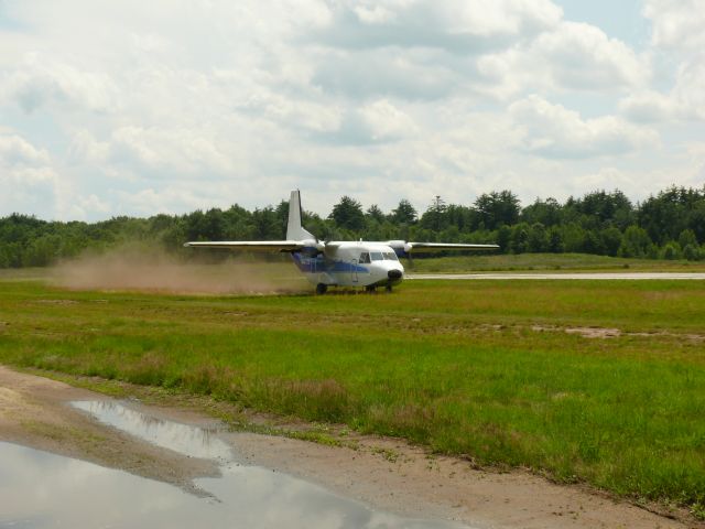 NURTANIO Aviocar (N467CS)