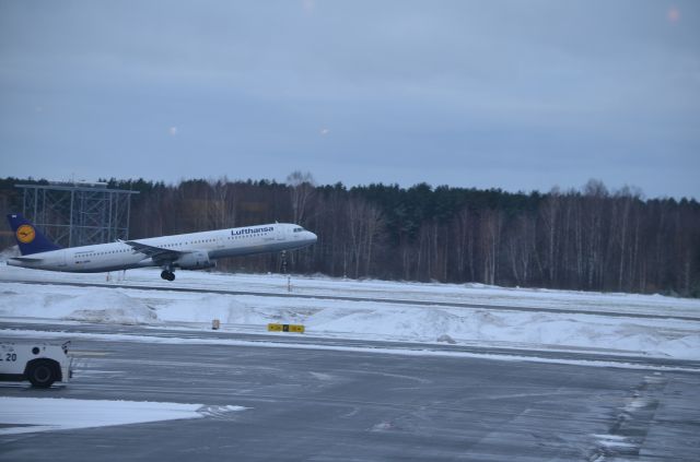 Airbus A320 (D-AIRN)