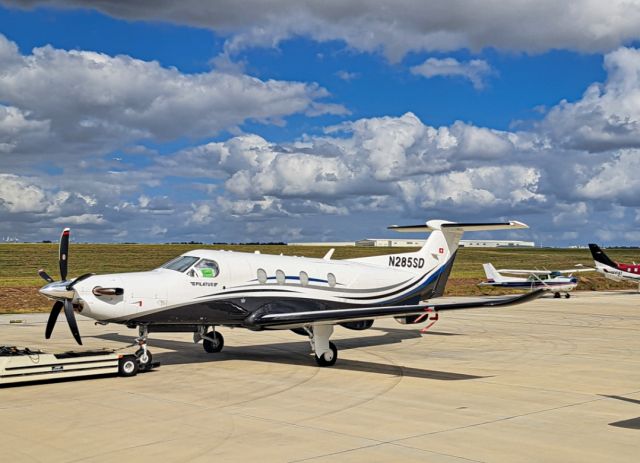 Pilatus PC-12 (N285SD)