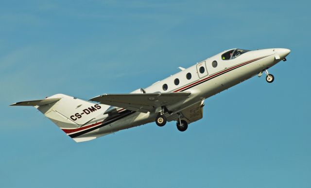 Beechcraft Beechjet (CS-DMS)