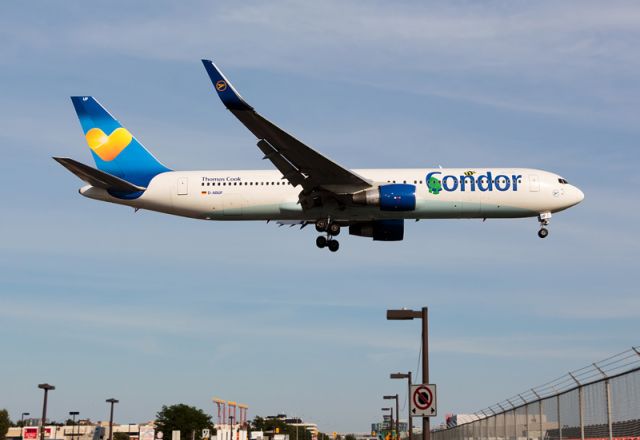 BOEING 767-300 (D-ABUF) - FULL QUALITY: a rel=nofollow href=http://www.airliners.net/photo/Condor-%28Thomas-Cook%29/Boeing-767-330-ER/2548822/L/&sid=fbd12cd5f11708f906ead5a130e206f4http://www.airliners.net/photo/Condor-%28Thomas-Cook%29/Boeing-767-330-ER/2548822/L/&sid=fbd12cd5f11708f906ead5a130e206f4/a