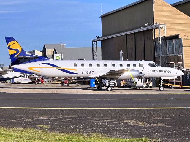 Fairchild Dornier SA-227DC Metro (VH-EWY)