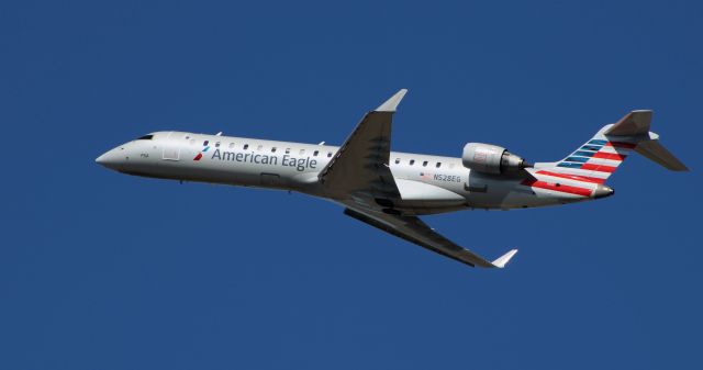 Canadair Regional Jet CRJ-700 (N528EG) - Shortly after departure is this 2010 American Eagle Canadair Regional Jet CRJ-702ER in the Winter of 2020.