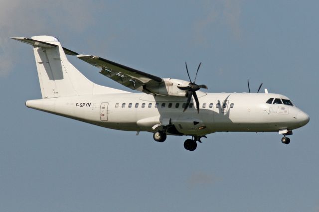 ALENIA Surveyor (ATR-42-500) (F-GPYN)