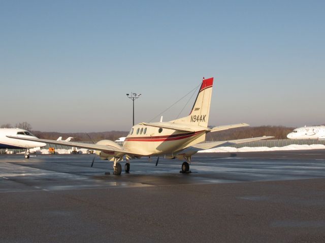 Beechcraft King Air 90 (N944K)