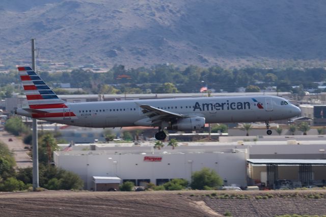 Airbus A321 (N539UW)