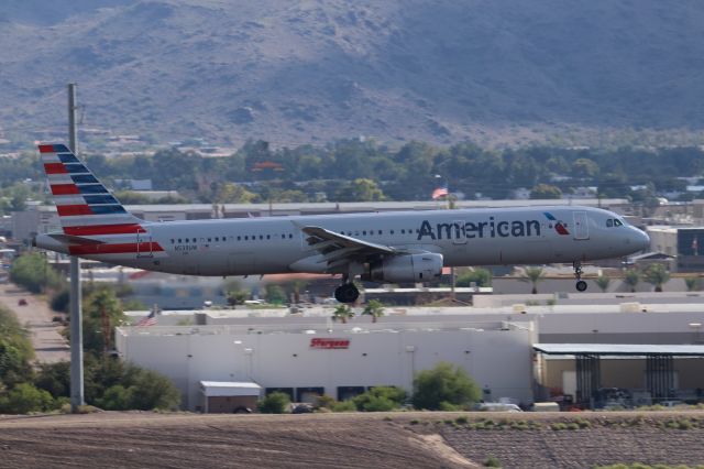 Airbus A321 (N539UW)