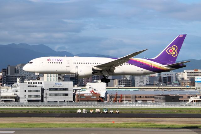 Boeing 787-8 (HS-TQB)