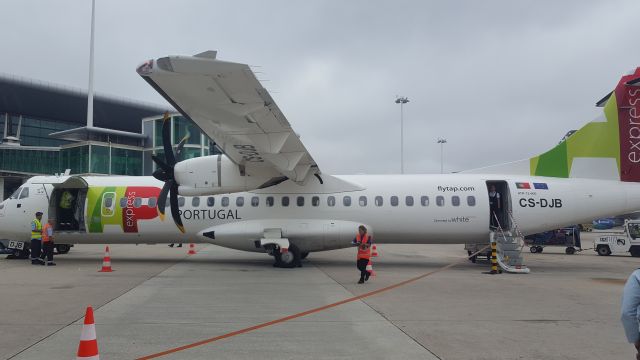 CS-DJB — -  In Oporto ATR 72-600 (72-212A) serial 1305