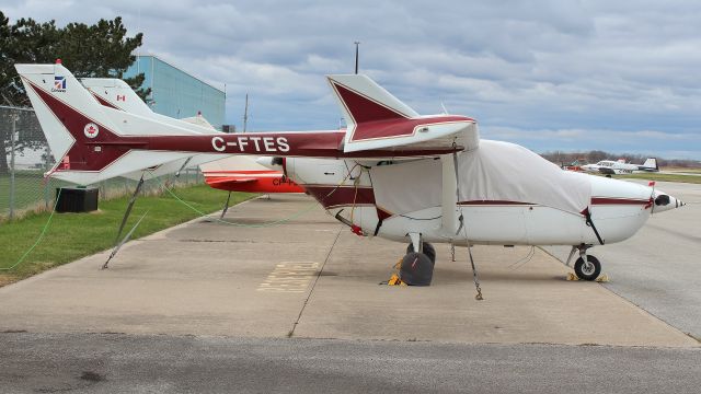 Cessna Super Skymaster (C-FTES)
