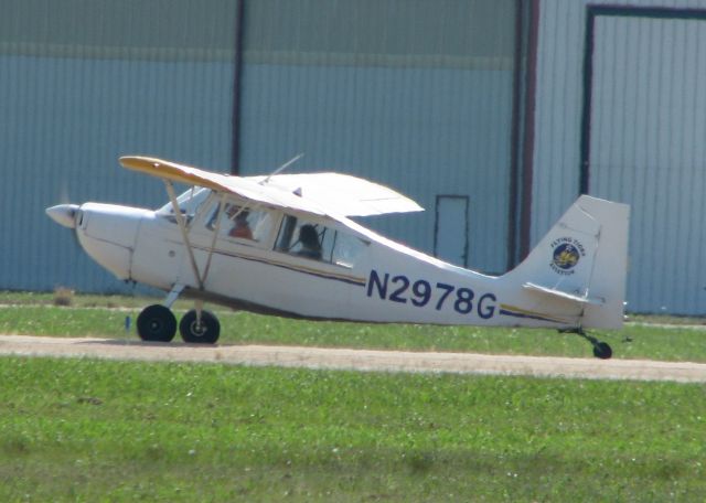 CHAMPION Decathlon (N2978G) - Getting ready to take-off from Downtown Shreveport and tow a banner around the city campaigning for a local candidate.