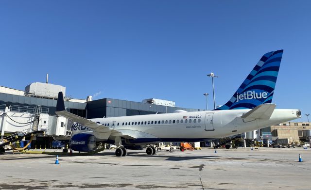 Airbus A220-300 (N3240J) - 01/24/24br /A220-300
