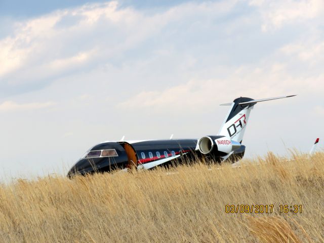 Canadair Challenger (N400DH)