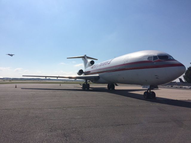 BOEING 727-200 (N726CK)