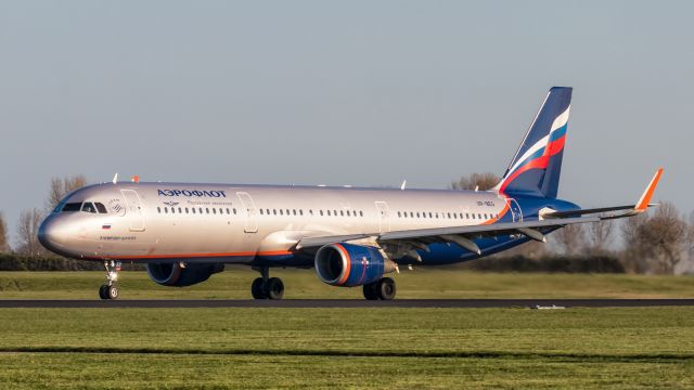 Airbus A321 (VP-BEG)