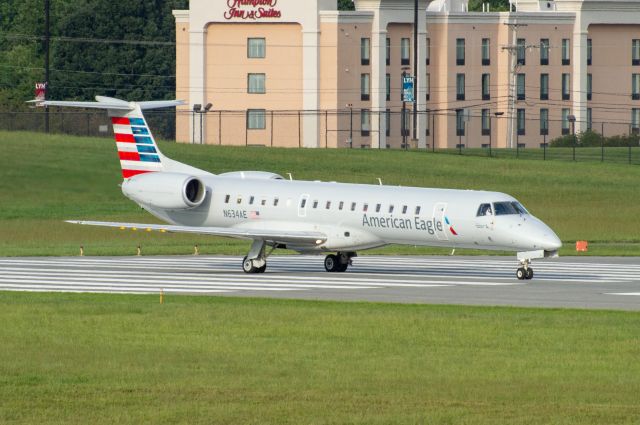 Embraer ERJ-145 (N634AE) - 1999 Embraer ERJ145 taking off runway 22 at Lynchburg Regional Airport 08/18/2022