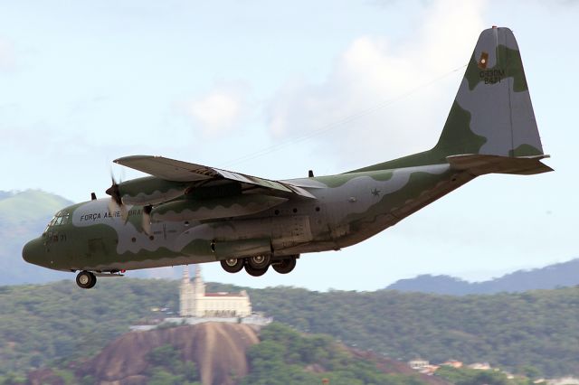 Lockheed C-130 Hercules (FAB2471)