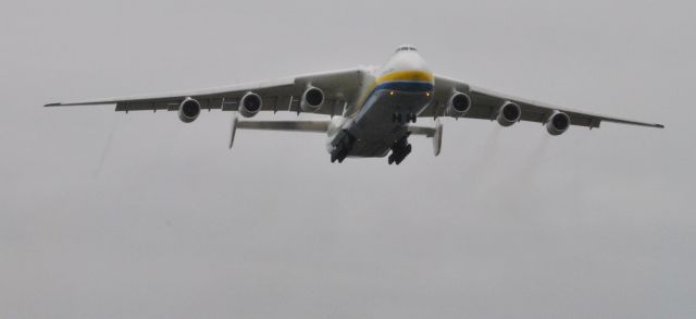 Antonov An-225 Mriya (UR-82060)