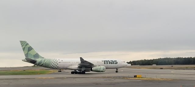 Airbus A330-300 (EI-MAA)