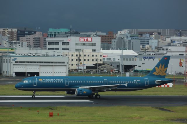 Airbus A321 (VN-A359)