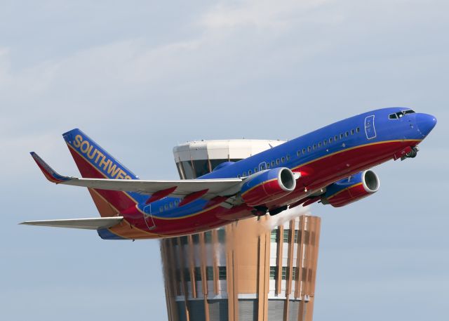 Boeing 737-700 (N476WN)