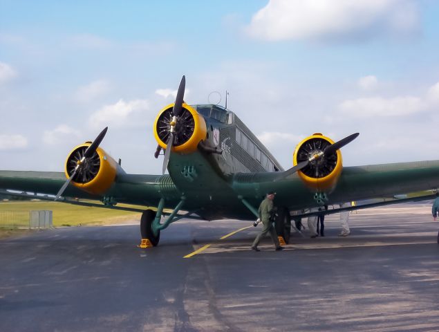 JUNKERS Ju-52/3m (AZJU) - Meeting ROUEN Vallée de Seine - 20 Août 2005