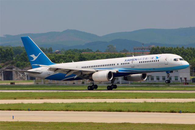 Boeing 757-200 (B-2862)