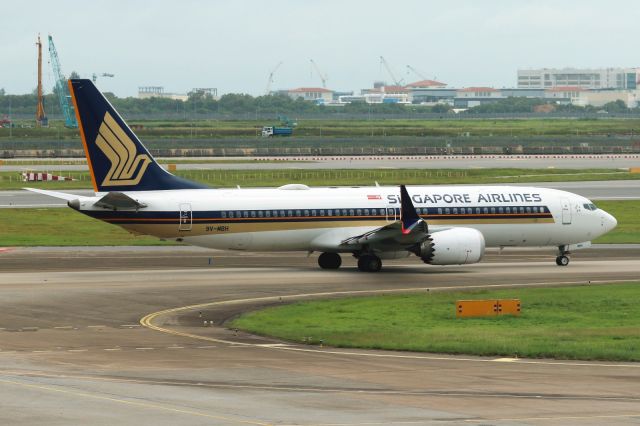 Boeing 737 MAX 8 (9V-MBH)