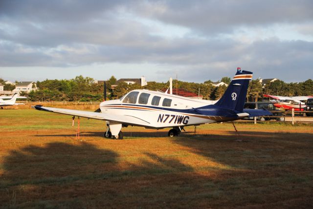 Beechcraft Bonanza (36) (N771WG)