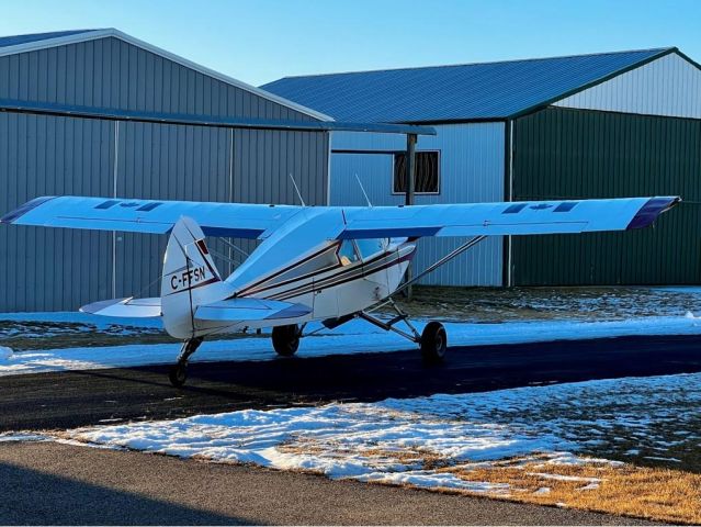 Piper PA-22 Tri-Pacer (C-FFSN) - Cooking Lake