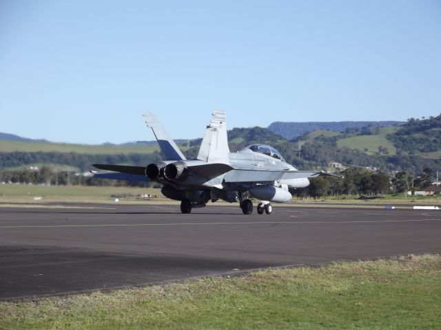 A21112 — - Wings over Illawarra airshow.