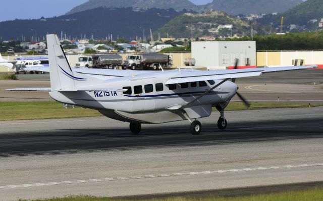 Cessna Caravan (N215TA)