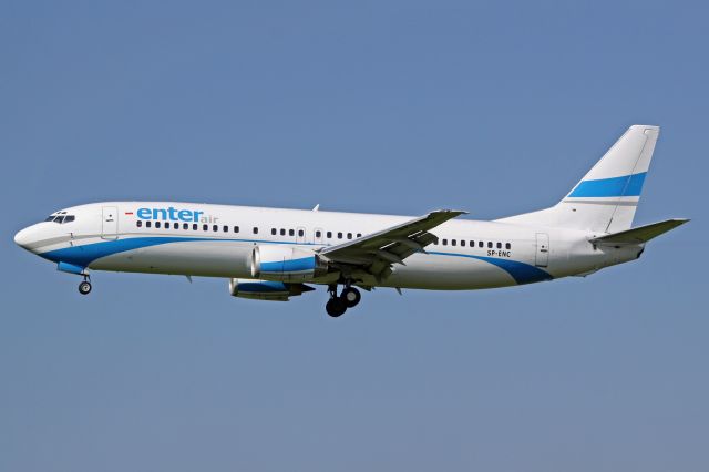 BOEING 737-400 (SP-ENC)