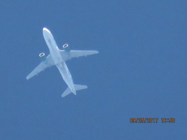 Airbus A320 (N304FR)