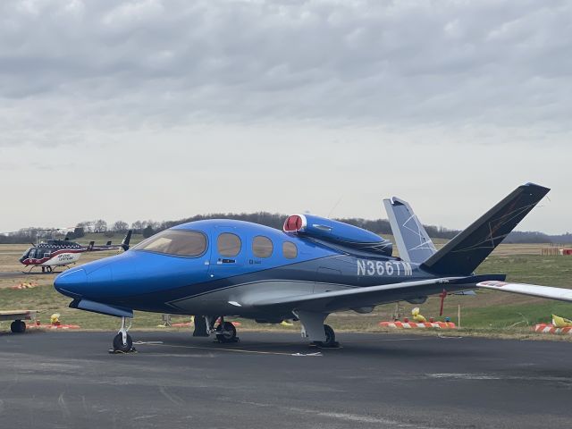 Cirrus Vision SF50 (N366TM)