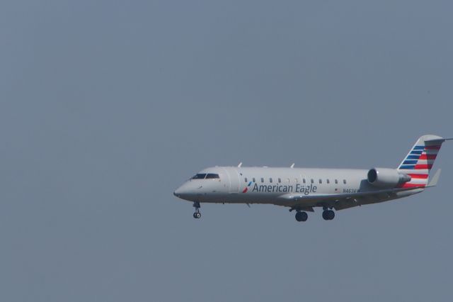 Canadair Regional Jet CRJ-200 (N463AW)