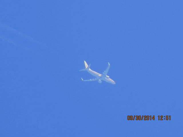 Boeing 737-800 (N934AN) - American Airlines flight 1329 from LAX to Raleigh-Durham over Southeastern Kansas at 39,000 feet.