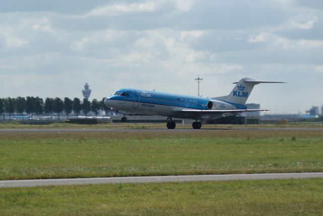 Fokker 70 (PH-WXC) - KLM Cityhopper F70 cn11574