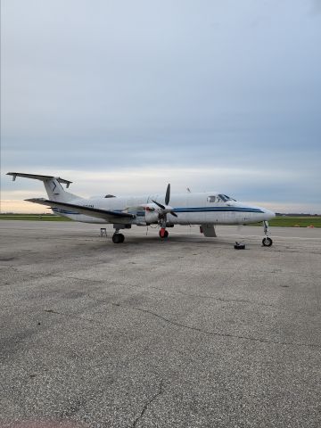 Beechcraft 1900 (C-GSKN)
