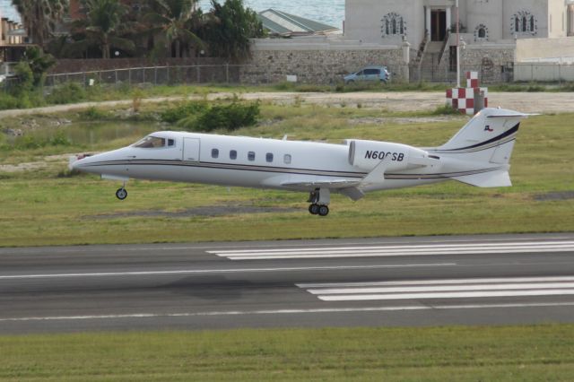 Learjet 60 (N606SB)