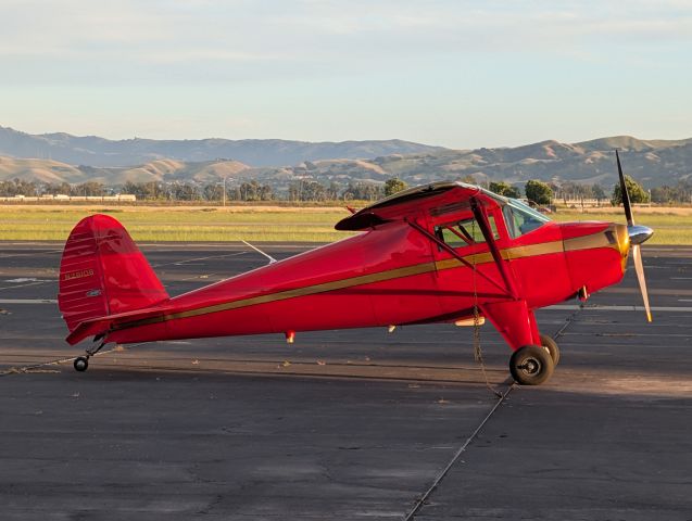 TEMCO Silvaire (N25108) - Dinner at Beebs.