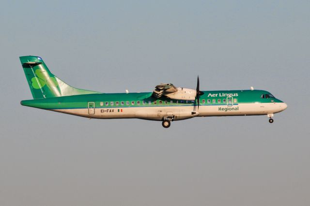 Aerospatiale ATR-72-600 (EI-FAV) - EI3270 arriving from Cork