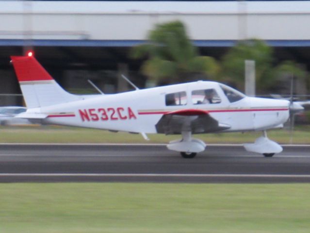 Piper Cherokee (N532CA)